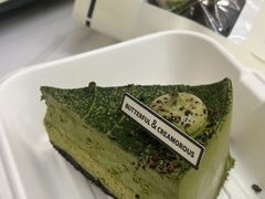 -巴黎贝甜(大宁国际商业广场店)