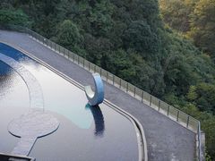 -百色大石围天坑群