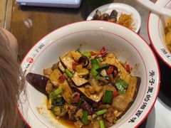 -富正毅三下锅·湘西韵味(天门山索道店)
