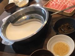 -我那覇豚肉店(カフーナ旭橋店)