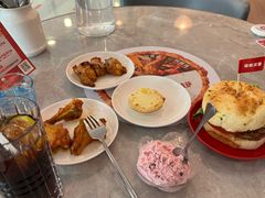 -必胜客餐厅(昆百大泰业城店)