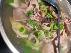 -肖四女乐山跷脚牛肉(世博源店)