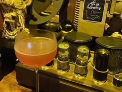 -城墙外BAR