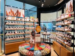 -Laderach 莱德拉(上海环贸iapm店)