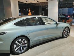 -蔚来中心(北京中关村店)