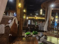 -花溪雨·森林餐厅(石基店)