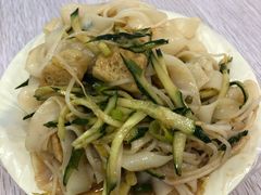 -泰龙城小吃街