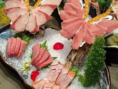 -蟹犇前•帝王蟹雪蟹(陆家嘴店)