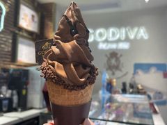 浓醇黑巧味软冰淇淋-GODIVA(海岸城店)