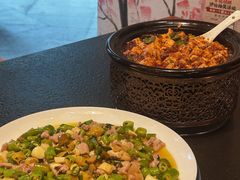 -万重锦·人文川菜馆(骡马市店)
