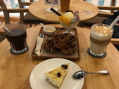 -猫的天空之城概念书店(杭州南宋御街店)