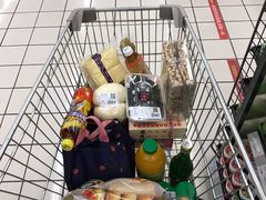 -胖东来生活广场(健康路店)