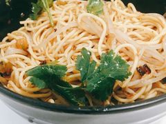 -一品郑记重庆牛肉米线馆(东泰路店)