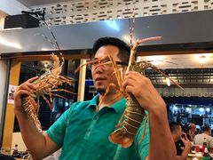 -拉威海鲜市场