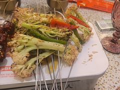 -小董哥烤串·爆汁大油边(故宫店)
