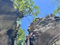 -梭布垭石林景区