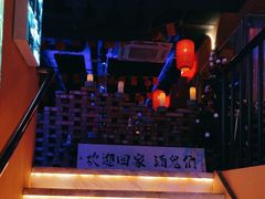 -夜火烤摊·东北烧烤酒场·老杨小黄鱼