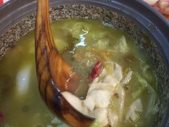 -周鱼小馆石锅酸菜鱼(活力汇店)