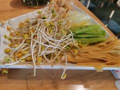 -聚汇三少·龙虾·中餐厅(莫邪路新天地店)