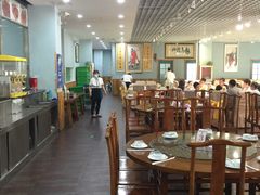 大堂-大草原清真饭庄(沙河店)