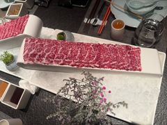 -左庭右院鲜牛肉火锅黑金店(陆家嘴中心店)