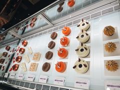 -潮一不贰·法式甜品·生日蛋糕·西式简餐(外滩店)