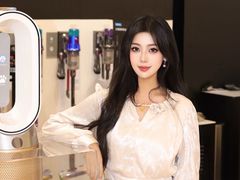 -王府井百货熙地港店