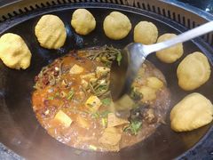 -袁小二大东北铁锅炖(吉祥村总部)