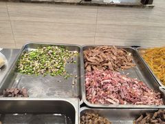 -老六饭店(翠通路店)