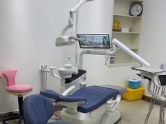 -雅悦齿科(顾村公园店)