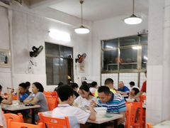 -阿阳牛腩腌面店