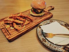 -J·one Bistro吉萬酒厨·牛排