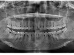 -瑞尔齿科(南京东路名人诊所)