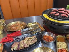 -胡悦里韩式烤肉(芝罘万达广场店)