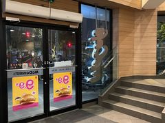 -麦当劳(乳山路店)