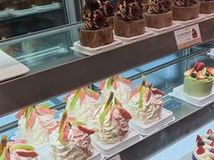-罗森尼娜(德思勤店)