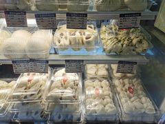 面包甜点陈列柜-白玉兰食品(甜云店)