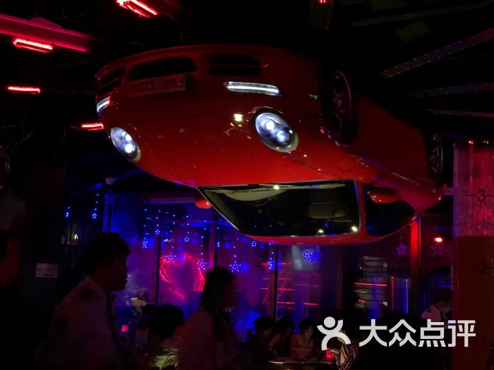 1886汽车主题德国餐厅(外滩13号店-图片-上海美食-大众点评网