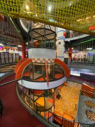 点击看大图 -嗨翻Hi-Fun竞技主题乐园·蹦床团建生日聚会(五棵松华熙店)