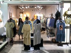 -广州白马服装市场