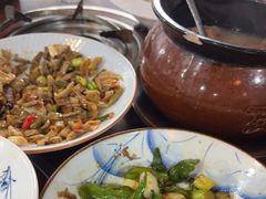 -湘聚南县土菜馆(龙山二路店)