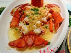 -四川小胡子海鲜(丁村万人海鲜广场店)