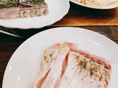 -正能量脆肉鲩火锅