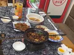 -记忆湘菜馆(芙蓉镇店)