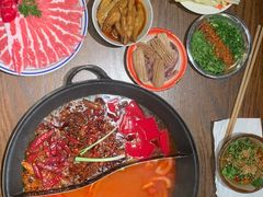 -萍姐火锅·公路夜市(武汉首店)