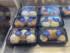 -李与白包子铺(桐梓林店)