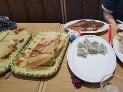 -赵奶奶水饺锅贴小酒馆(丁字沽店)