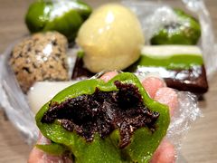 豆沙青团-许阿姨糕团店(南京总店)