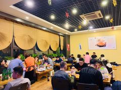 大堂-喇喇排骨火锅·传统韩式脊骨汤(望京西园总店)