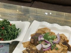 -壹阁胡羊焖饼(特色小吃街店)